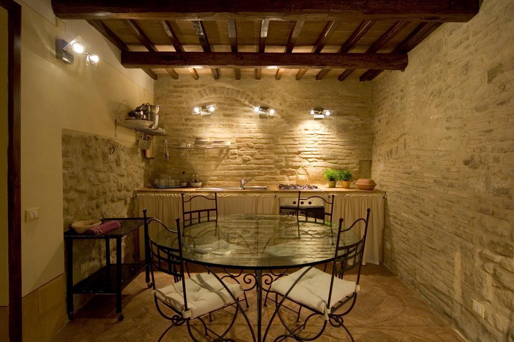 L'Arco Romanico Montefalco Exterior photo