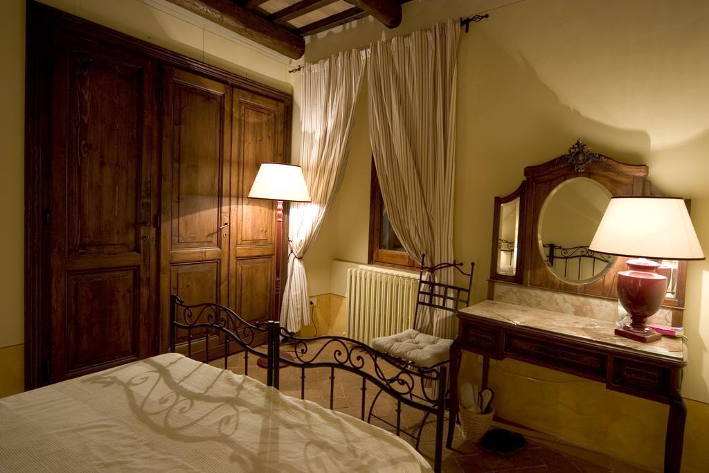L'Arco Romanico Montefalco Exterior photo