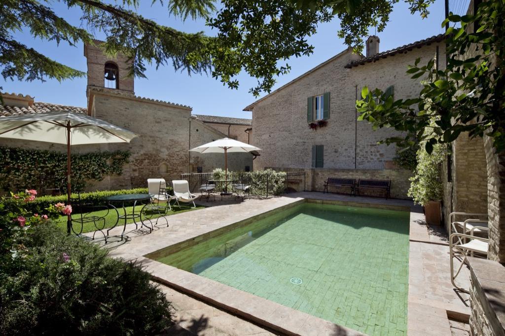 L'Arco Romanico Montefalco Exterior photo